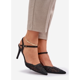 Talons hauts décorés avec un talon noir le noir 1