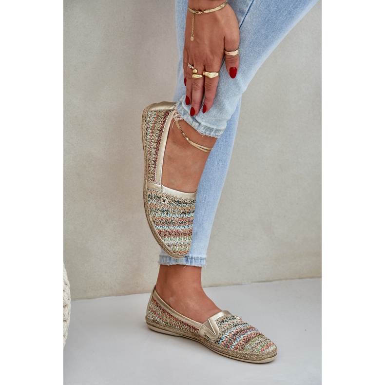 Espadrilles en cuir élégant avec une tresse multikolor Zazoo 10178 d'or 1