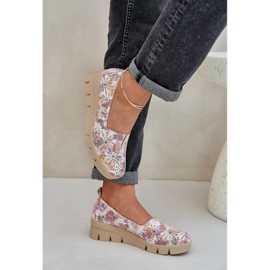 Jezzi Chaussures pour femmes avec un motif de coin multicolore ouvert blanche 2