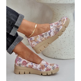 Jezzi Chaussures pour femmes avec un motif de coin multicolore ouvert blanche 8