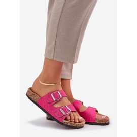 Flip de matériau -flops sur une semelle de liège avec boucles. rose 1