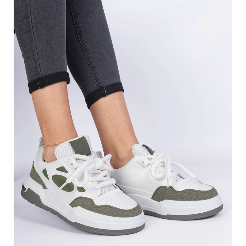 Sneakers pour femmes vertes avec lacets massifs 1