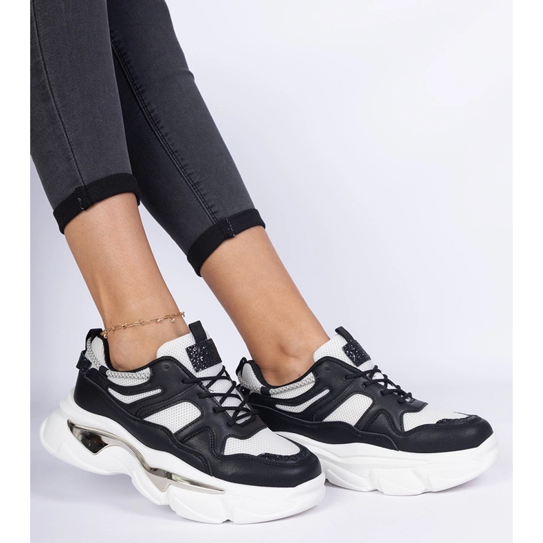 Sneakers noirs chaussures de sport pour femmes le noir 1 Sneakers noirs chaussures de sport pour femmes le noir 1