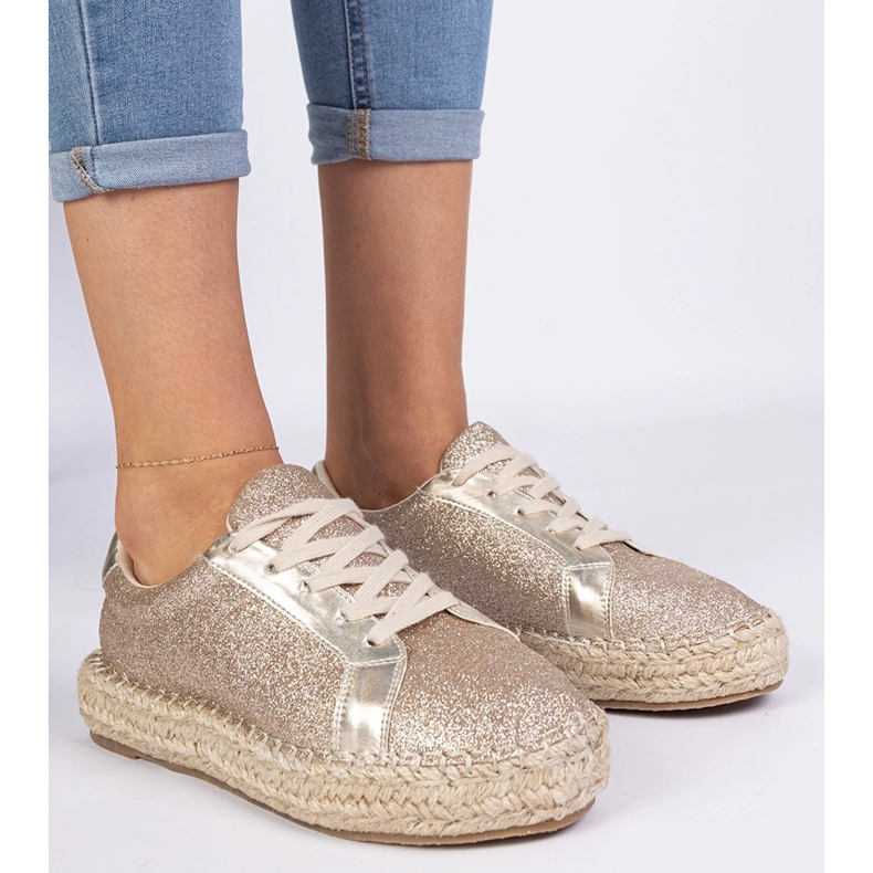 Espadrilles féminines dorées décorées de paillettes d'or 2