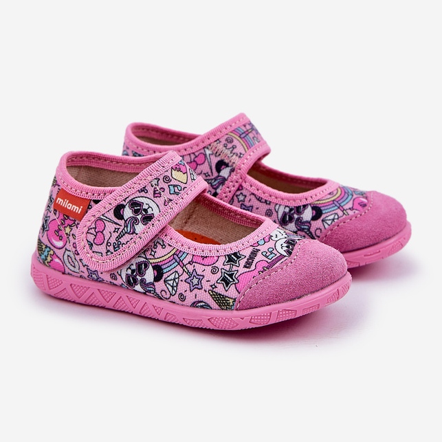 Slippers pour enfants en pandas roses 1