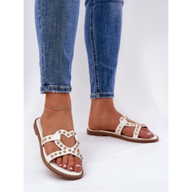 Pantres de femmes blanches plates décorées 2