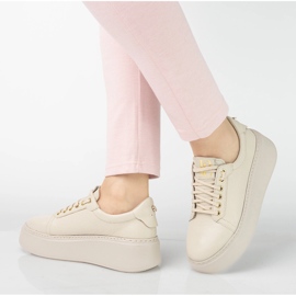 Sneakers en cuir féminin sur la plate-forme Pollonus Beige 5-1722-002 1