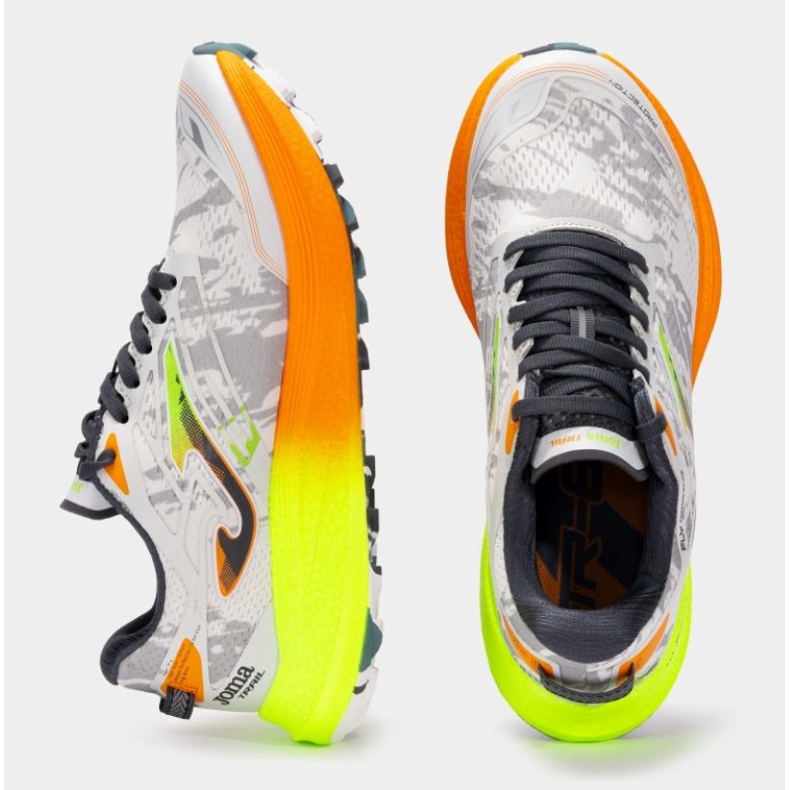 Chaussures de course Joma TR-6000 2402 blanche 1