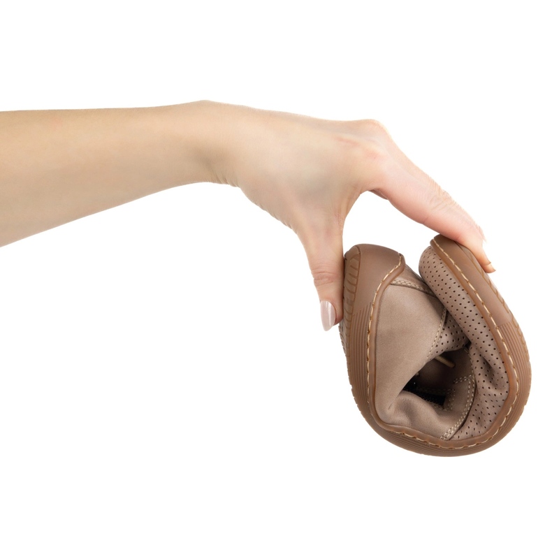 Olivier Chaussures en cuir minimaliste pour femmes pieds nus 1244 beige perforée 1 Olivier Chaussures en cuir minimaliste pour femmes pieds nus 1244 beige perforée 1