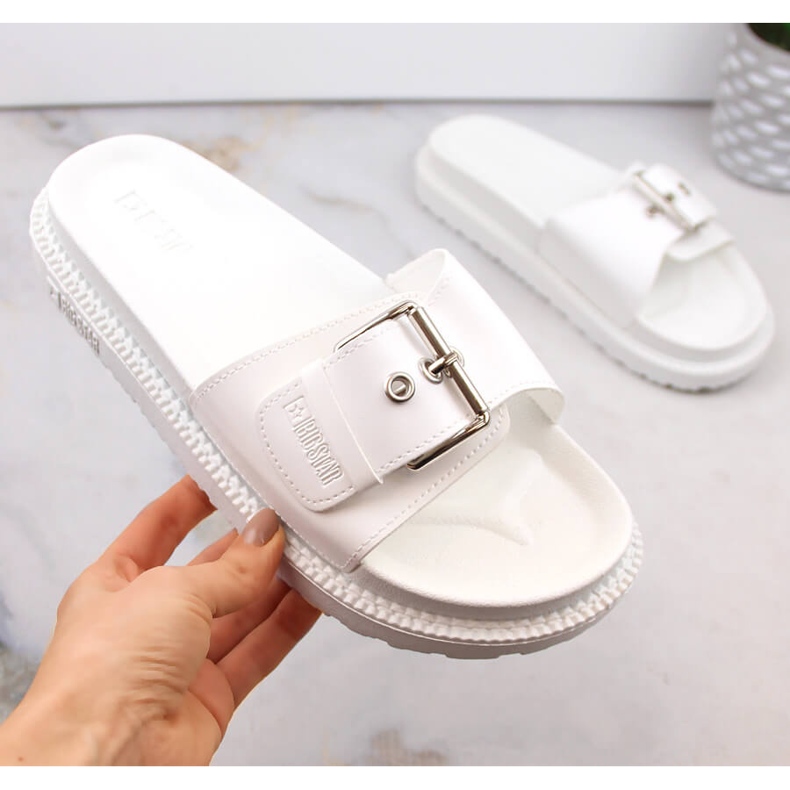 Tongs en cuir écologique blanc à boucle Big Star JJ274A309 1