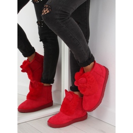 Emuses rouges aux boulettes B198 rouge 1