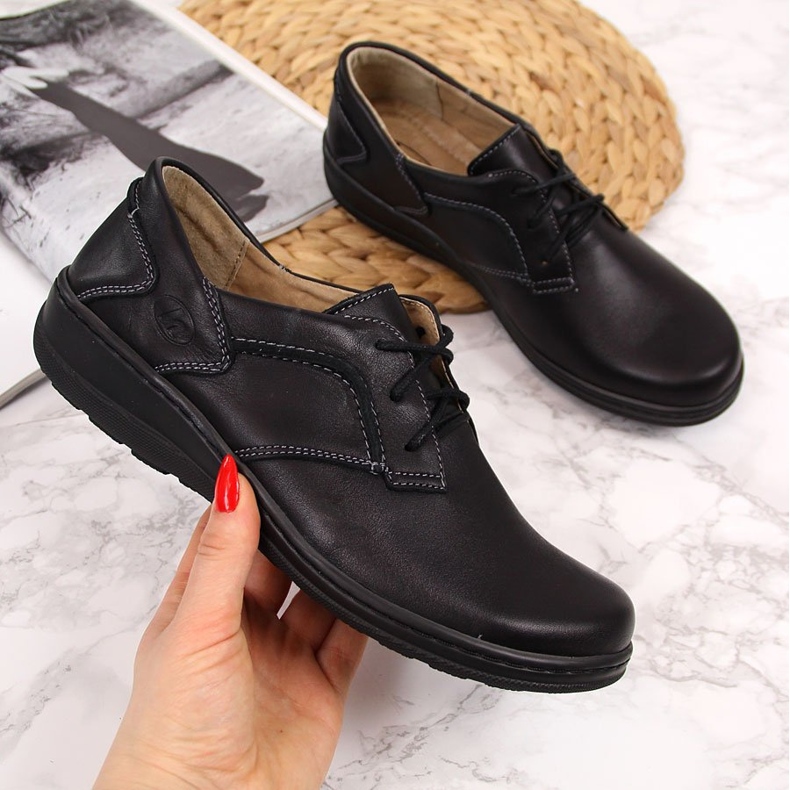 Chaussures confortables en cuir pour femmes noires Helios 715 le noir 2