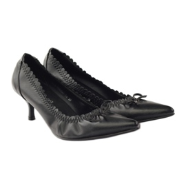 Escarpins avec insert en cuir Christine le noir 4