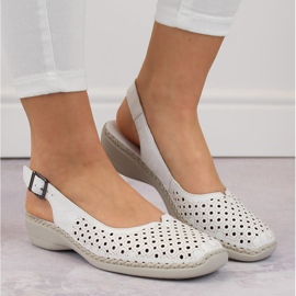 Sandales confortables en cuir entièrement ajourées pour femmes, blanc Rieker 41350-80 blanche 5