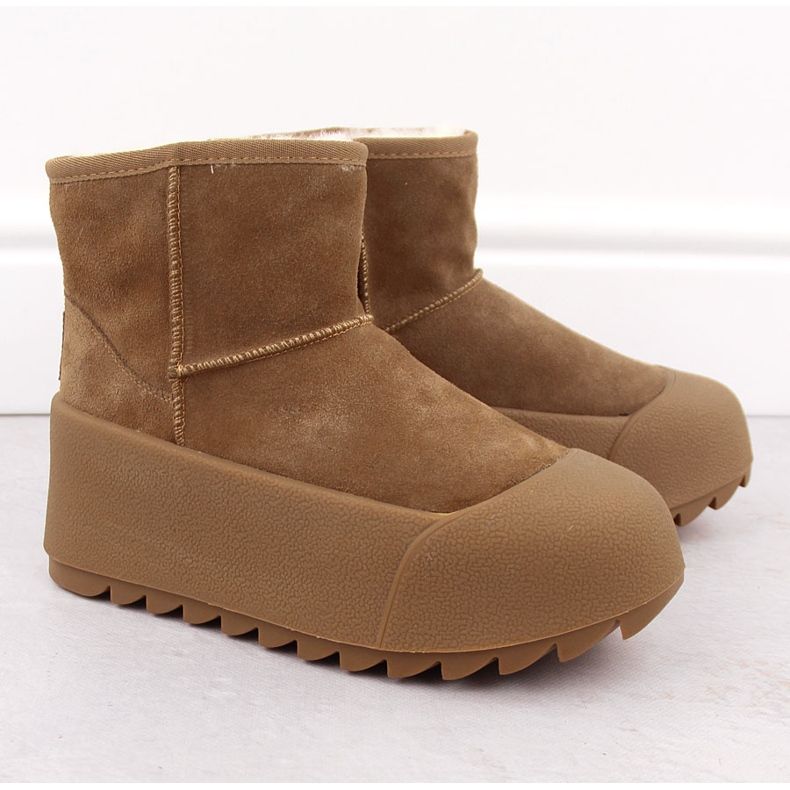 Boots de neige en cuir pour femme sur plateforme camel Big Star OO274A212 brun 2 Boots de neige en cuir pour femme sur plateforme camel Big Star OO274A212 brun 2