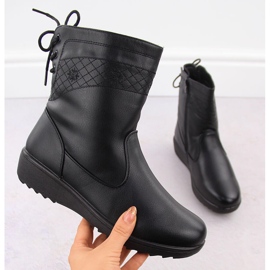 Bottes noires isolées pour femmes Unisoft 7985 le noir 1