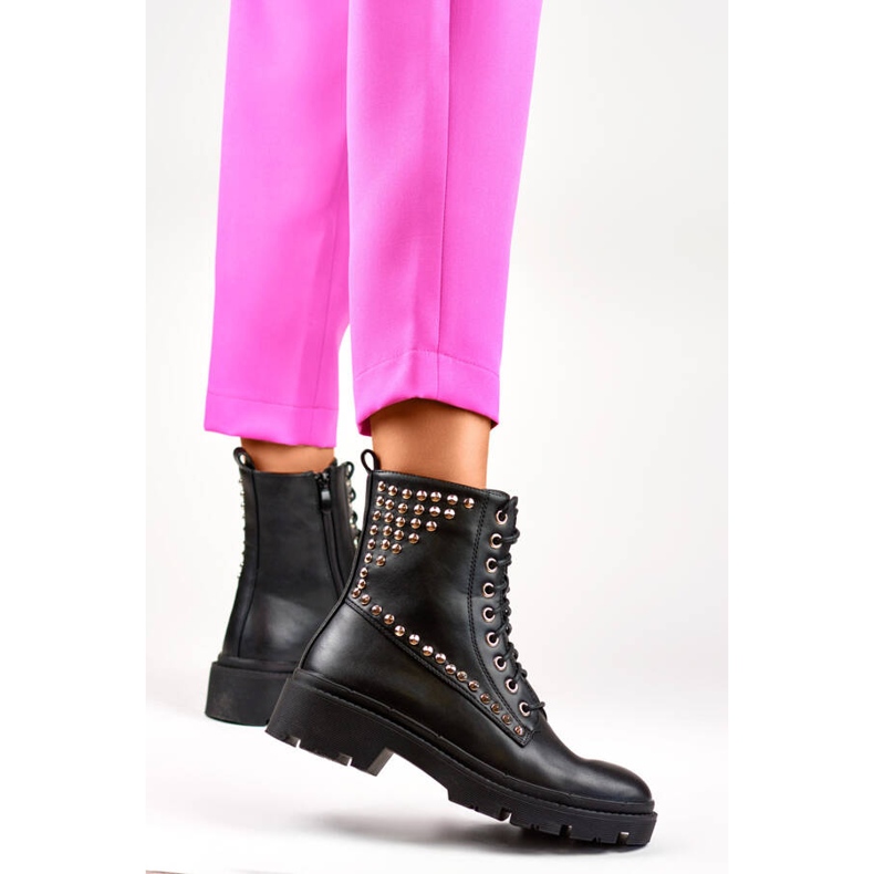 Bottines rock femme à rivets, noires CH2320B 1