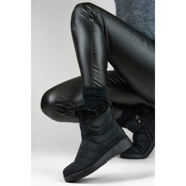 Bottes de neige isolées avec fourrure pour femme, noires W76B 1
