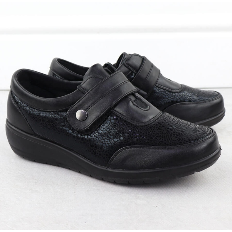 Chaussures confortables des femmes avec Velcro Black UniSoft 9022 le noir 2