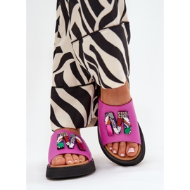 Vinceza Les tongs en cuir des femmes avec un ornement de Fuchsia rose 2 Vinceza Les tongs en cuir des femmes avec un ornement de Fuchsia rose 2