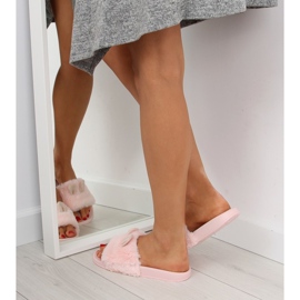 Chaussons fourrure avec oreilles rose LS-02 rose 2
