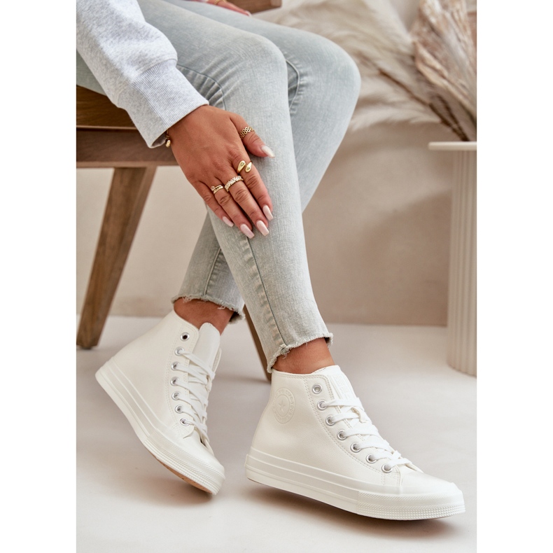 Big Star Baskets isolées pour femmes avec une grande star de l'éco-cuir OO274932 blanc 5