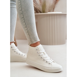 Big Star Baskets isolées pour femmes avec une grande star de l'éco-cuir OO274932 blanc 4