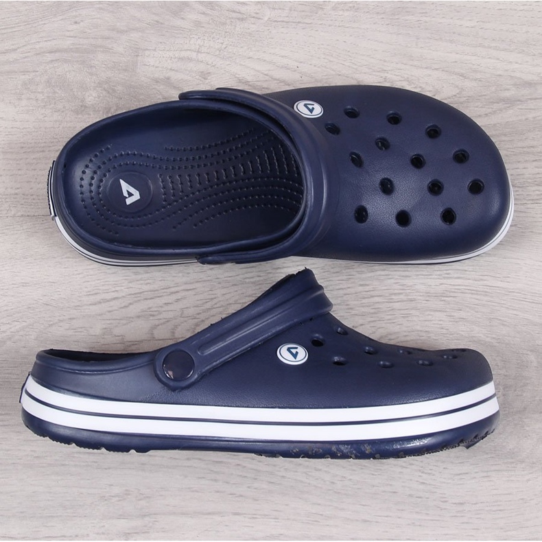 Chaussons enfant bleu marine American Club 1