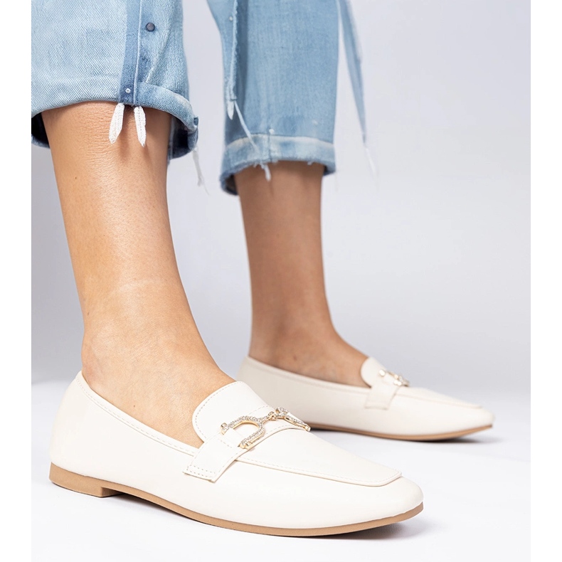 Mocassins élégants beiges avec zircons 1