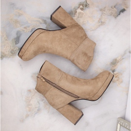 M. DASZYŃSKI Bottines en daim à talon haut et plateforme, isolées beige M.Daszyński MR2288-4 3