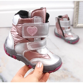 Bottes fille avec velcro, isolées, Kornecki 6968 argent 1