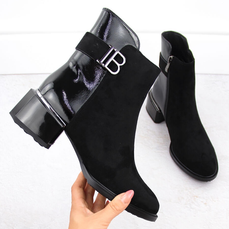 Bottines à talons hauts pour femme en daim et vernis noir D&amp;A S.Barski Premium Collection MR880-040 1