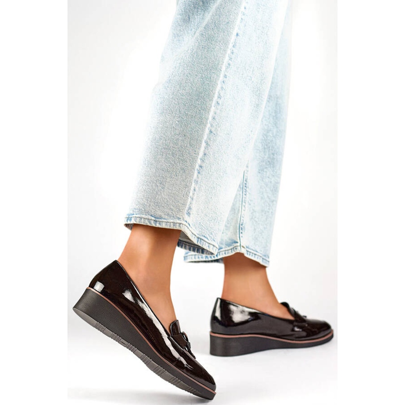 Chaussures compensées en cuir verni pour femmes, noires, 24-58266B 2