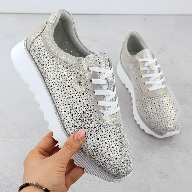 S.Barski Chaussures en cuir pour femmes sur la plateforme ouverte Złote S. Barski LR51-927 doré 1
