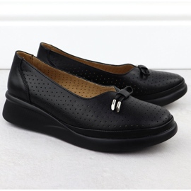 Chaussures en cuir pour femmes sur la plate-forme ouverte Black Vinceza 7896 le noir 1