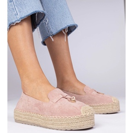 Espadrilles roses sur une semelle épaisse 2