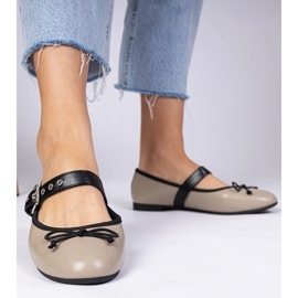 Ballerines féminines beige noires avec un arc 3