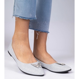 Ballerines de paillettes pour femmes argentées avec un papillon 3