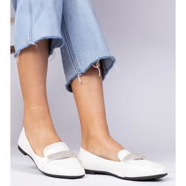 Mocassins des femmes blanches avec zircons 1