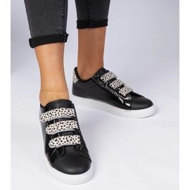 Baskets noires avec finition velcro animale le noir 2 Baskets noires avec finition velcro animale le noir 2