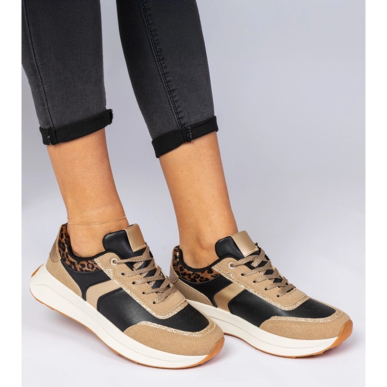 Baskets noires avec des paillettes avec un motif animal le noir 1