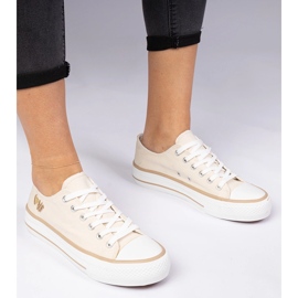 Baskets féminines classiques beige 1