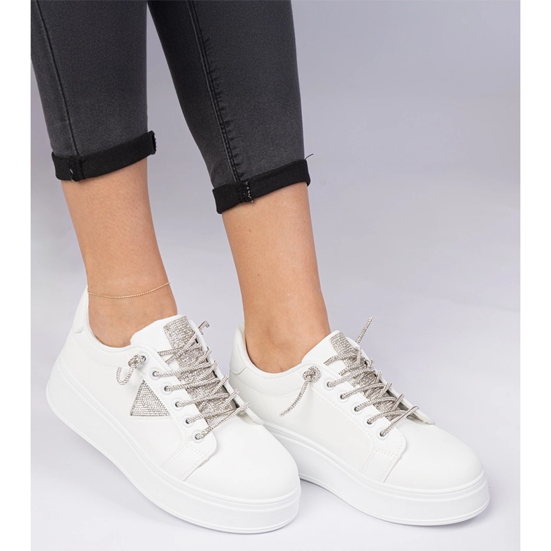 Baskets blanches Sneakers avec zircons argentés 1