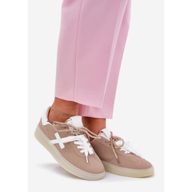 Chaussures de sport féminines basses beige 1
