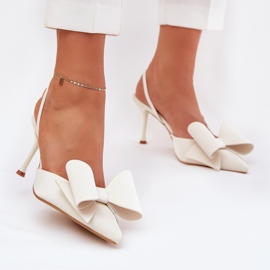 Talons hauts et arc ecru blanche 2