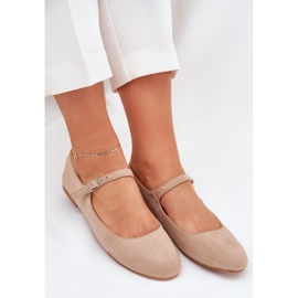 Ballerines avec une courroie eco beige 7