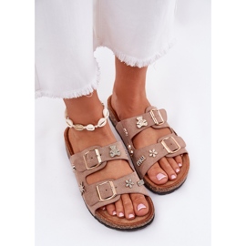 Les tongs des femmes sur une semelle de liège avec des boucles et des épingles kaki beige 5