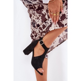 Sandales avec un motif de travail ouvert sur le post en daim noir Eco Black le noir 5