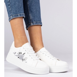 Baskets blanches baskets sportives féminines avec imprimé 1