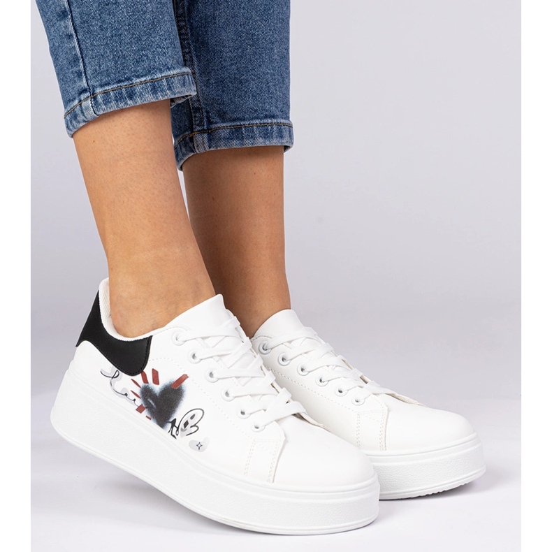 Baskets blanches et blanches baskets sportives féminines avec imprimé 2